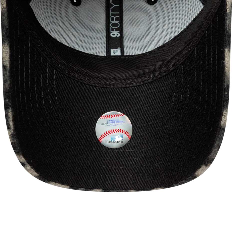 Gorra Casual_Mujer_NEW ERA Snake 9FORTY NY Yankees