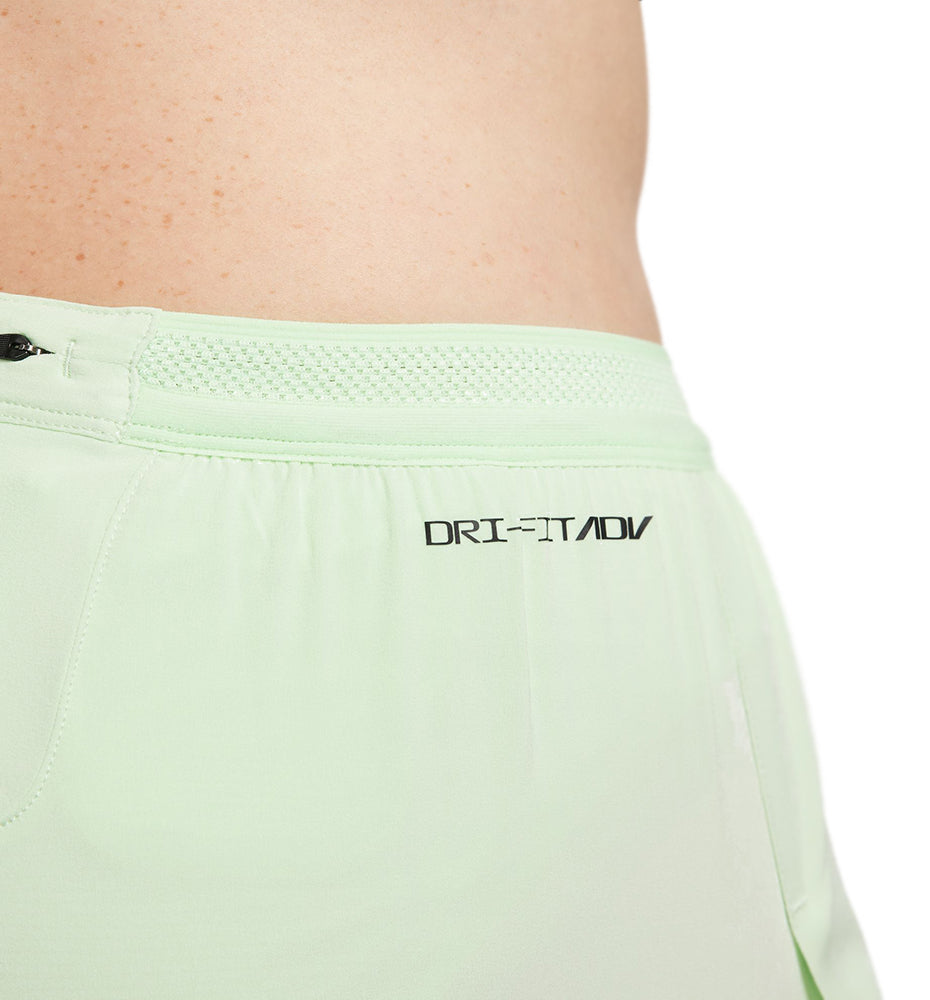 Short Running_Hombre_Nike Aeroswift