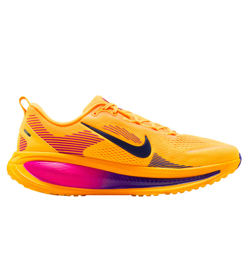 Nike Vomero 18 Running Shoes