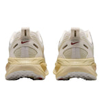 Nike Vomero 18 Running Shoes