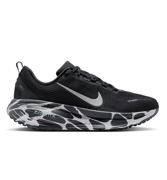 Running Shoes_Men_NIKE Vomero 18 M