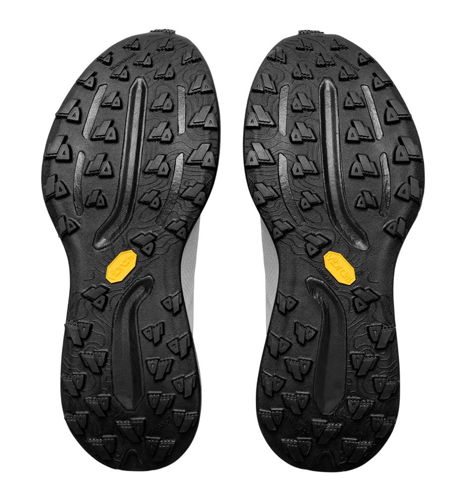Zapatillas Trail Mount To Coast T1