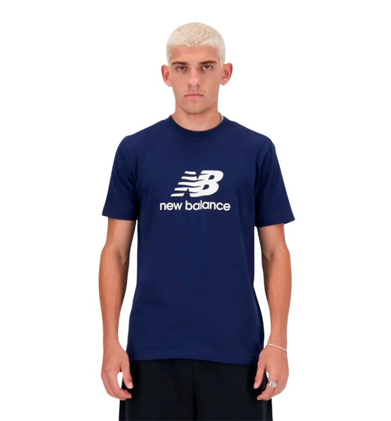 Camiseta Casual New Balance Sport Essentials Logo T-Shirt