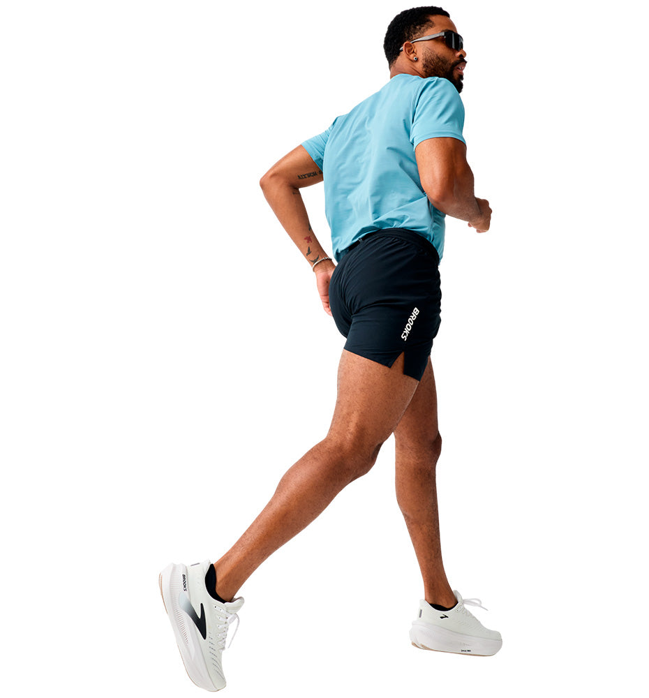 Short Running Brooks Dash Cooling Short
