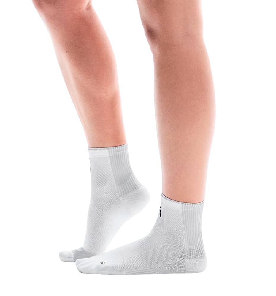 Running_Unisex_ON Performance Run Sock Mid U Socks