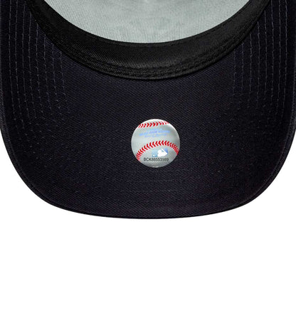 Gorra Casual New Era Outline Ef Trucker YANKEES