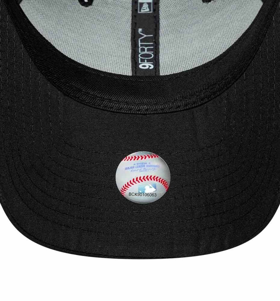 Gorra / Visera Casual New Era Wmns Flawless 9forty Neyyan