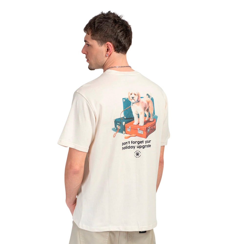 Camiseta Casual Kaotiko Holiday Upgrade Organic