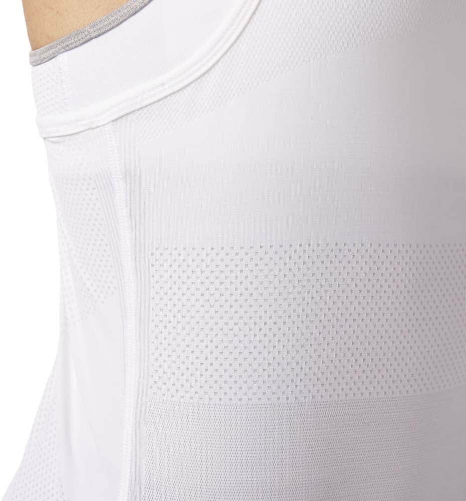 Camiseta Sin Mangas Fitness_Mujer_REEBOK Activchill Vent Tan