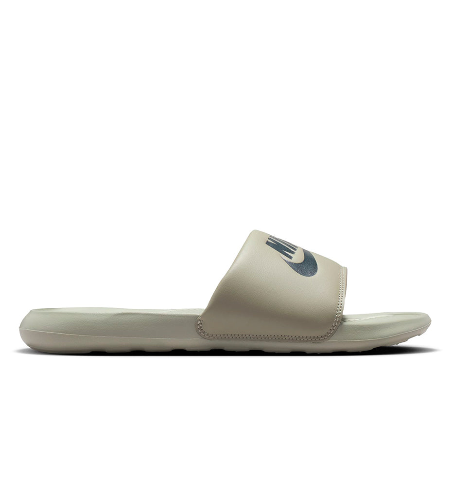 Nike Victori One Bathroom Flip Flops