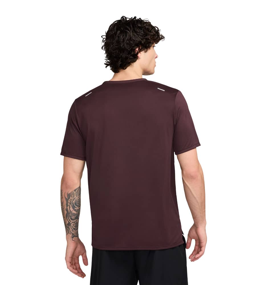 Camiseta M/c Running_Hombre_Nike Dri-fit Rise 365