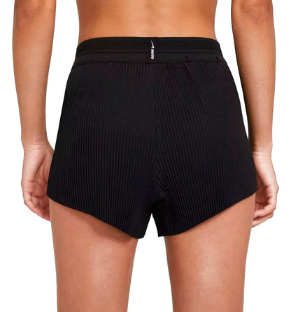 Short Running_Mujer_Nike Aeroswift