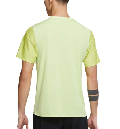 Camiseta M/c Running_Hombre_Nike Dri-fit Rise 365 Run