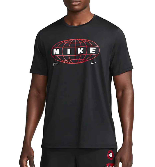 Camiseta M/c Fitness_Hombre_NIKE Dry Fit Estampado Mundo