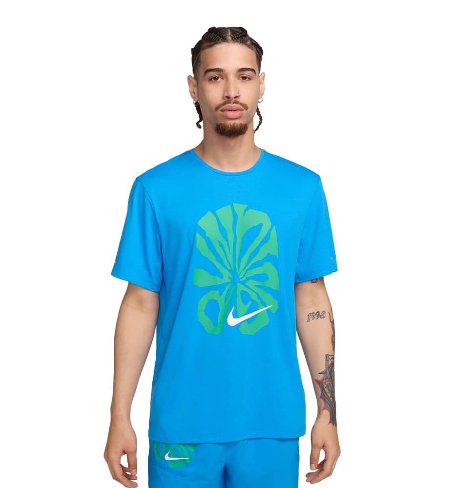 Camiseta M/c Running_Hombre_Nike Rise 365 Run Energy