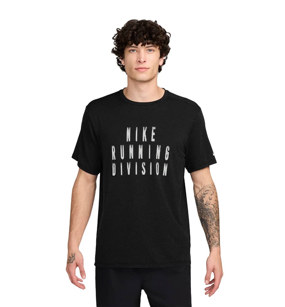 Camiseta M/c Running_Hombre_Nike Rise 365 Running Division