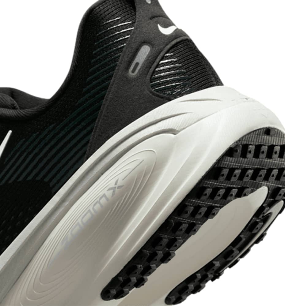 Zapatillas Running_Hombre_NIKE Vomero 18 M