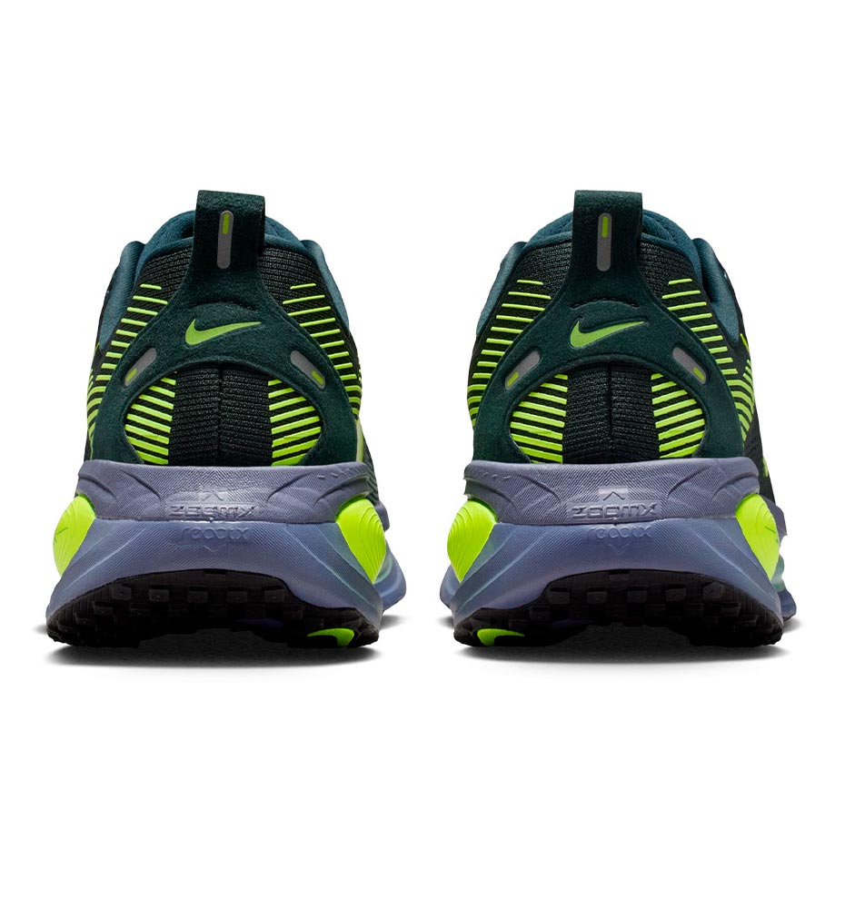 Running Shoes_Men_NIKE Vomero 18 M