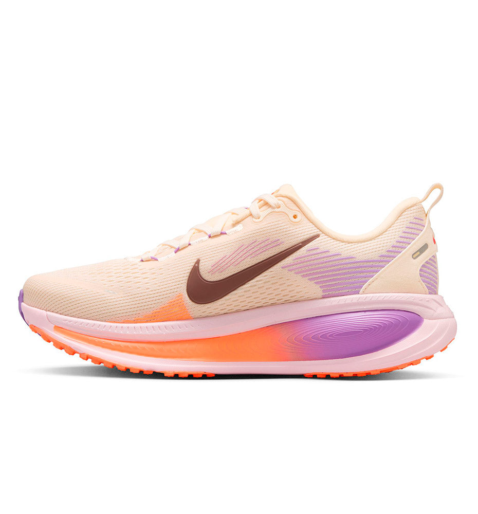 Nike Vomero 18 Running Shoes