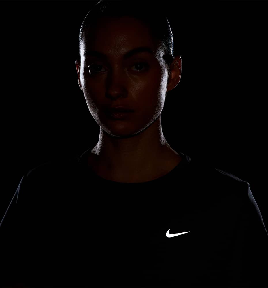 Camiseta M/c Running_Mujer_Nike Tempo