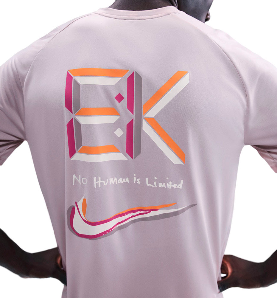 Men's Nike Stride Running T-Shirt (Eliud Kipchoge)