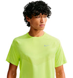 Camiseta Running Nike Stride