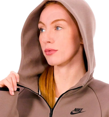 Chaqueta Casual_Mujer_NIKE W Nsw Tch Flc Wr Fz Hdy 2