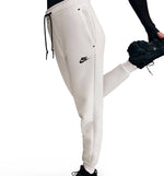 Pantalón Casual Nike W Nsw Tch Flc Mr Jgger 2