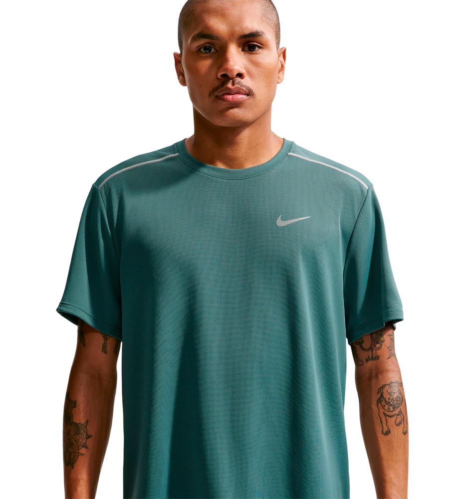 Camiseta Running Nike Miler