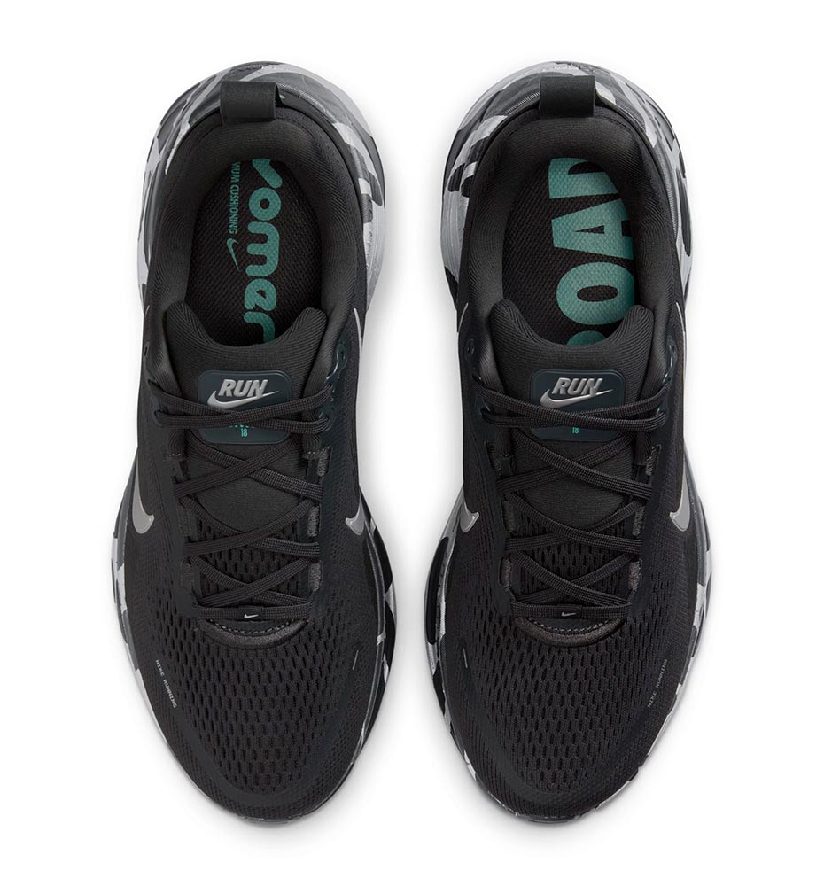 Running Shoes_Men_NIKE Vomero 18 M