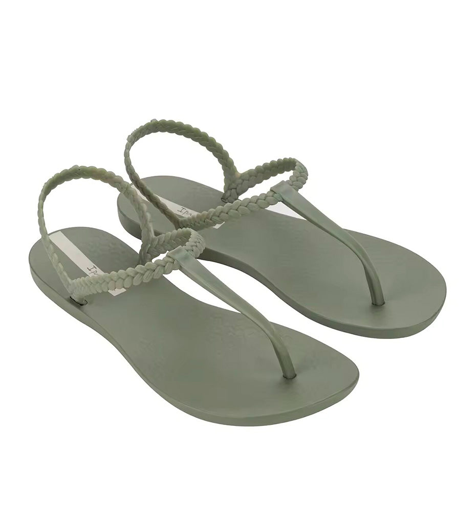 Casual_Women_Ipanema Class Basic Sandals