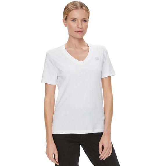 Camiseta M/c Casual_Mujer_CALVIN KLEIN Ck Embro Badge V-neck Tee