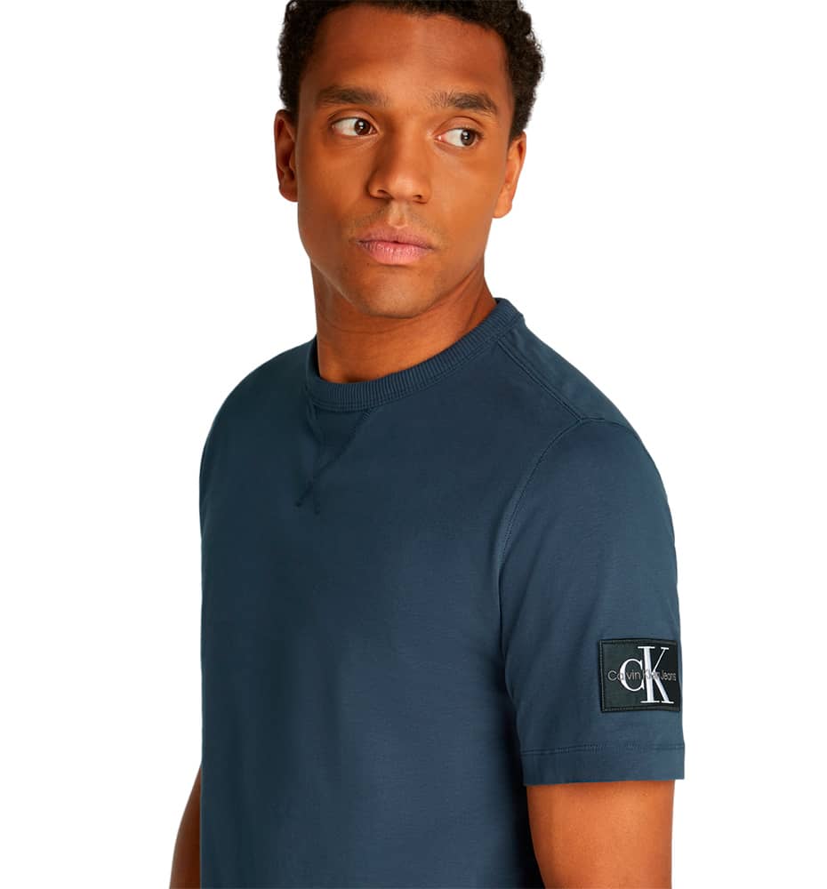 Camiseta M/c Casual_Hombre_CALVIN KLEIN Badge Regular Tee