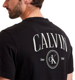 Camiseta Casual Calvin Klein Ez 20s Calvin Crest 1968