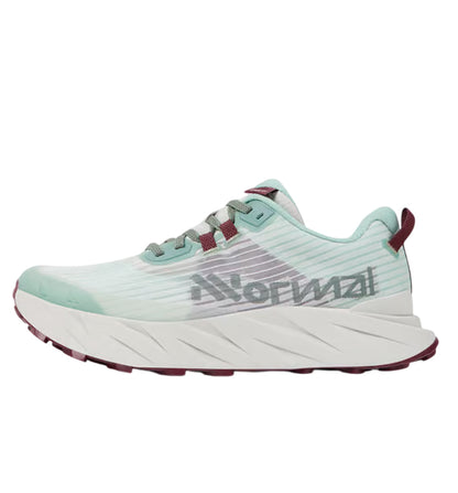 Cadi Normal Trail Shoes