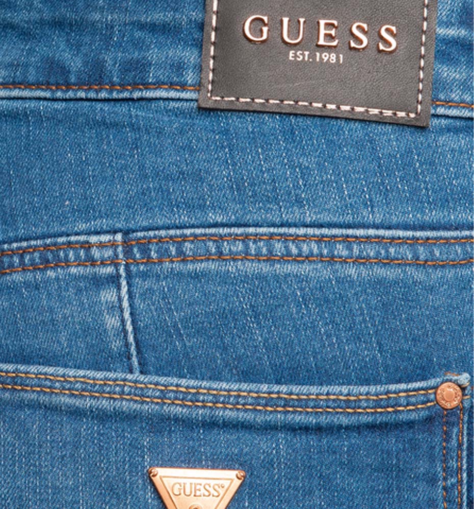 Pantalón Casual_Mujer_GUESS Curve X