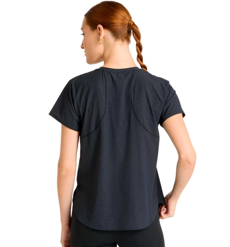 Running_Woman_NEW BALANCE Gym Race Day Ultra Light T-shirt